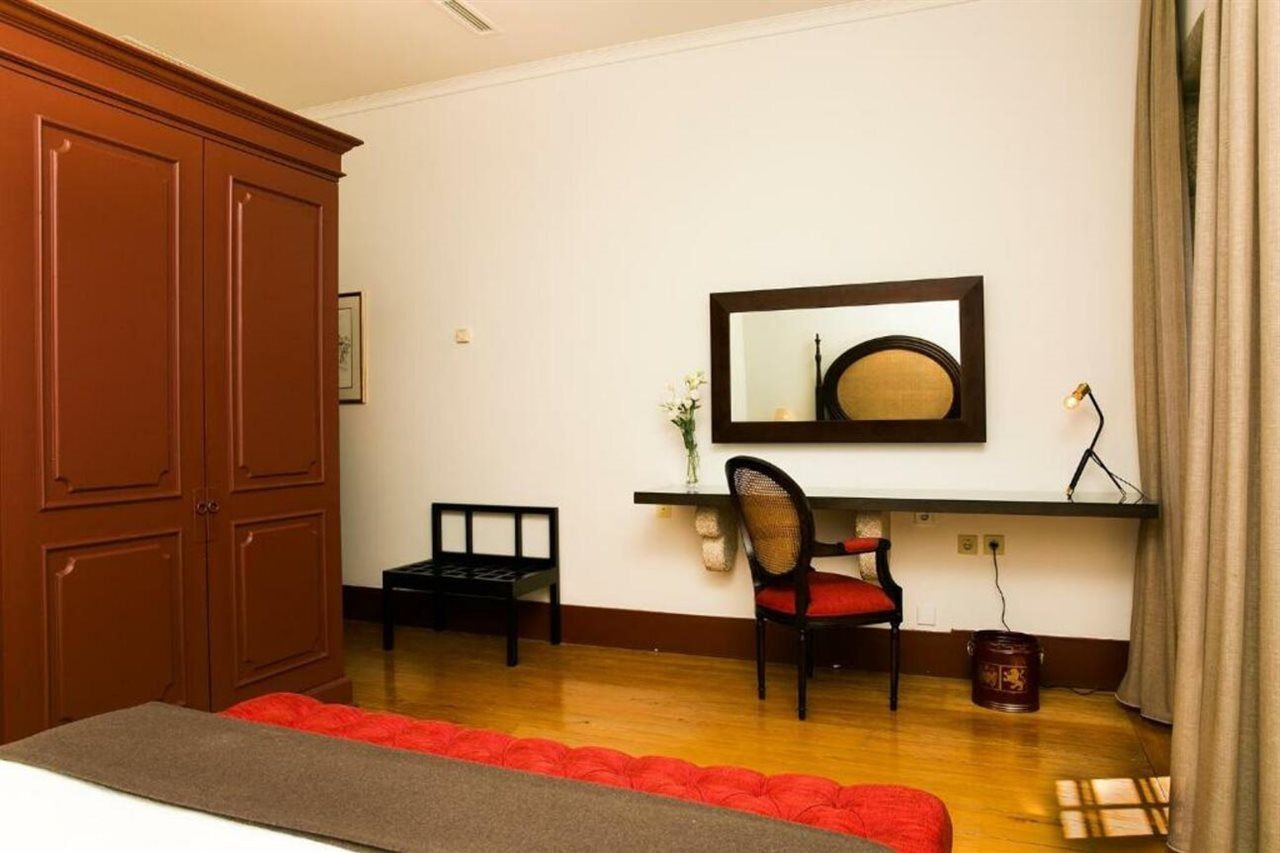 Pousada Mosteiro De Guimaraes Luaran gambar A room at the hotel